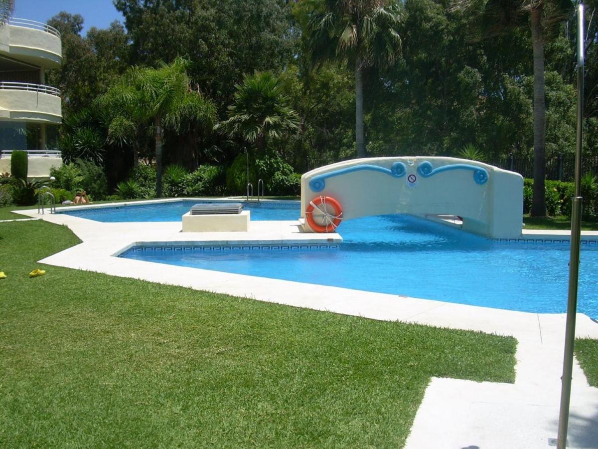 Holidays2Benalmadena Torrequebrada Sea View Front Beach With Pool Parking & Terraces Buitenkant foto