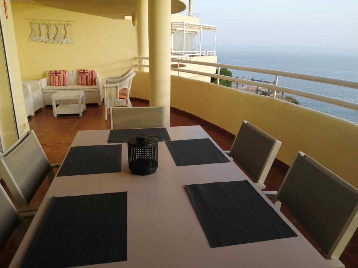Holidays2Benalmadena Torrequebrada Sea View Front Beach With Pool Parking & Terraces Buitenkant foto