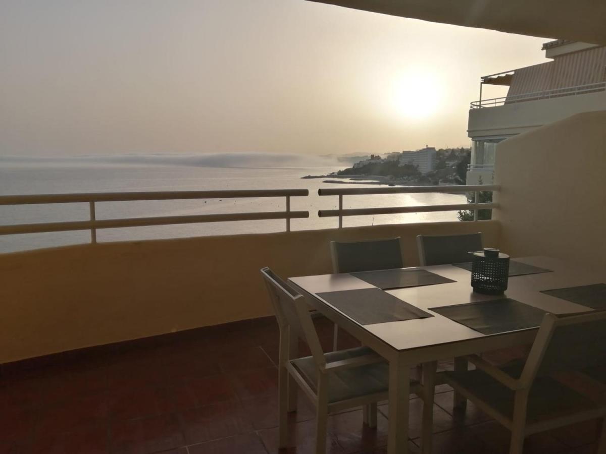 Holidays2Benalmadena Torrequebrada Sea View Front Beach With Pool Parking & Terraces Buitenkant foto